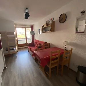 T2 Montagne En Etage Eleve. Val Thorens